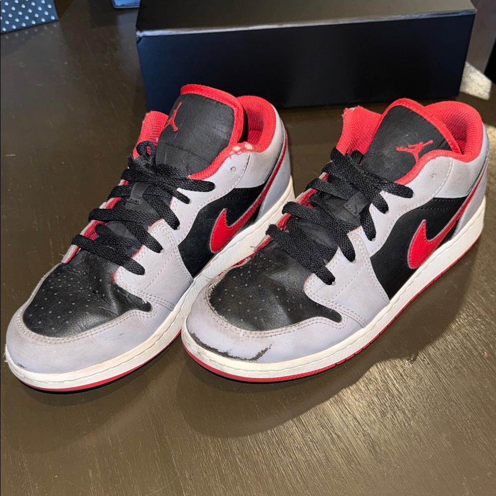 Youth Nike Air Jordans 7Y